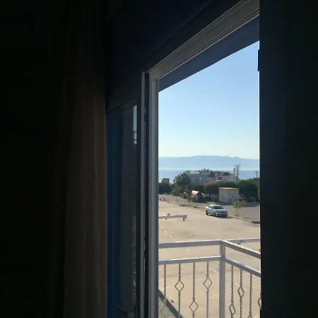 Kaan Apart Cesme